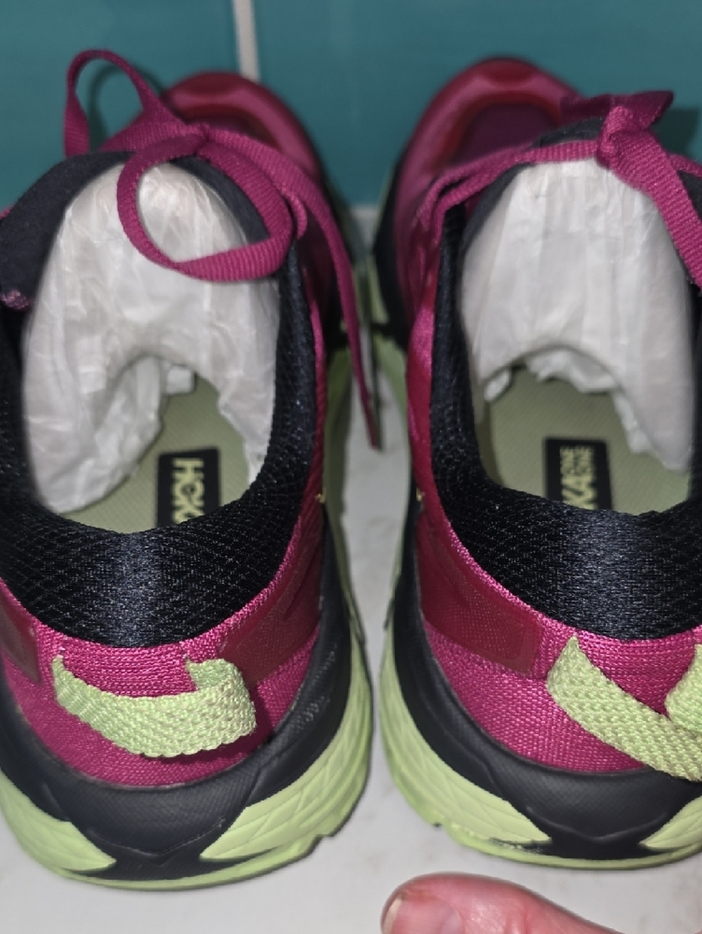 Hoka Women's FESTIVAL FUCHSIA Trail Running Shoes Size 8 - Picture 8 of 11
